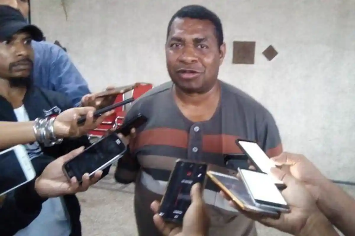 Viral Video Pria Papua Mengamuk di Klub Malam hingga Bantahan Bupati Manokwari