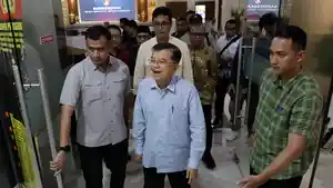 Jusuf-Kalla-Laporkan-Dugaan-Pencemaran-Nama-Baik_20260408_145812.jpg