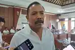 Ketua-DPRD-Buleleng-Ketut-Ngurah-Arya-saat-mmeberikan-keterangan1.jpg