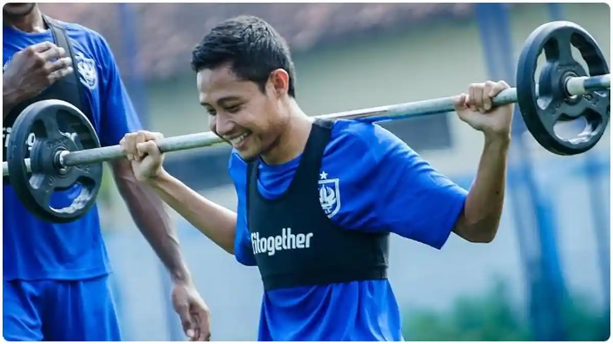 Delvin Rumbino Cedera Panjang, Waktunya Evan Dimas Bersinar di PSIS Semarang