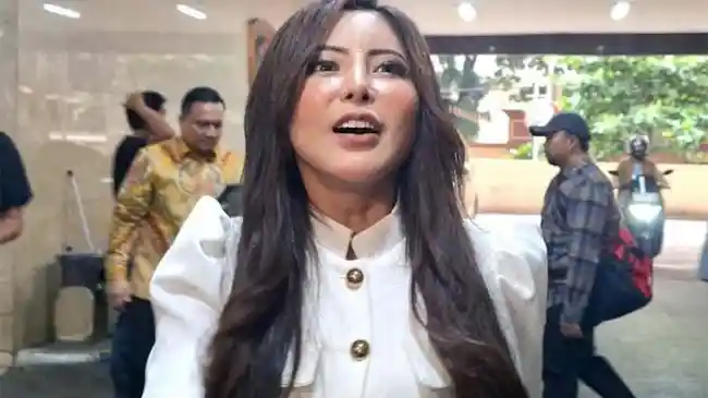 Sosok Ini Disorot Zanzabella usai Ayu Aulia Ngaku Dilantik Jadi Tim Kreatif Kemhan