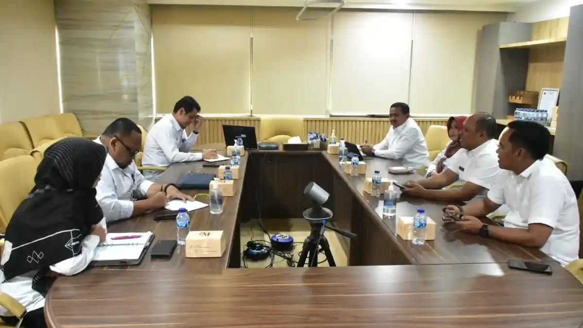 Bupati Sumedang Berkunjung ke Kementerian Perhubungan: Jatinangor Butuh Perhatian Serius