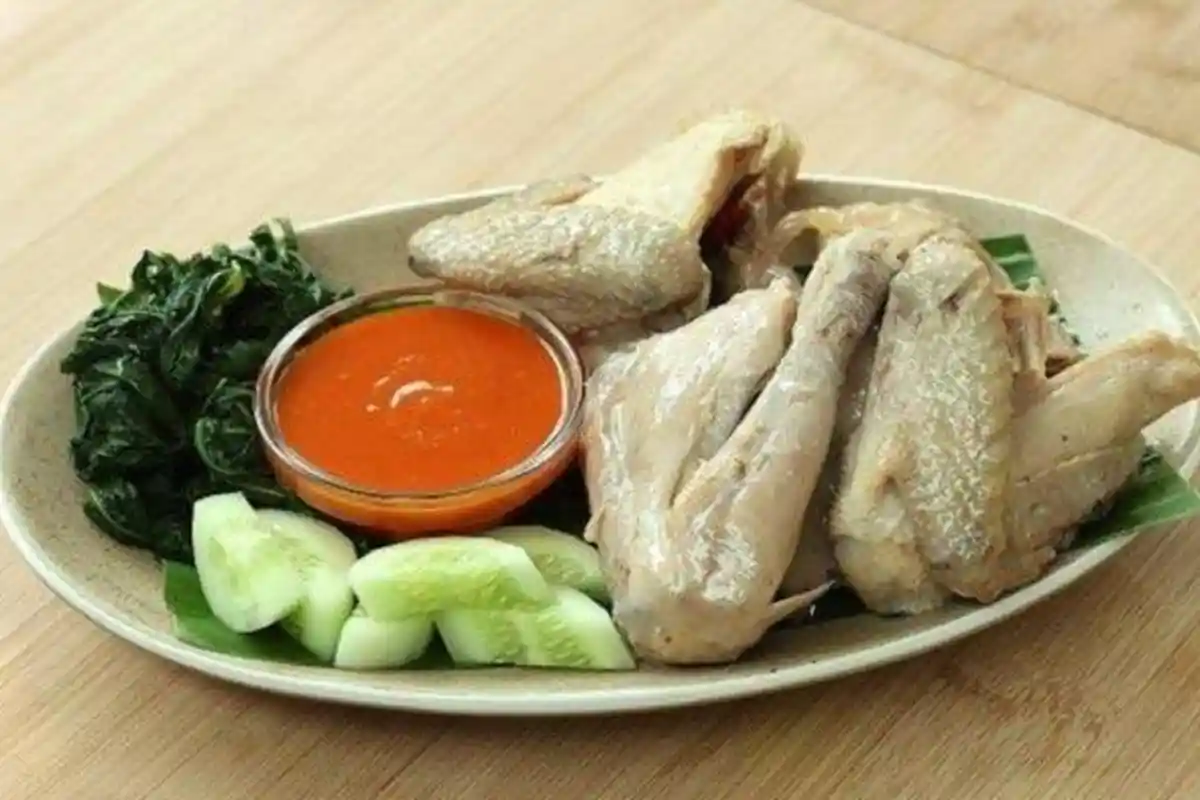 Resep Makanan Ayam Pop Khas Rumah Makan Padang yang Lezat untuk 8 Porsi