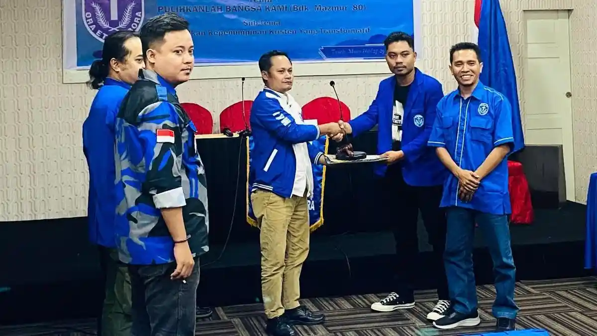 Erland Mouw dan Ian Matheis Nahkodai DPD GAMKI Maluku Utara Periode 2024-2027