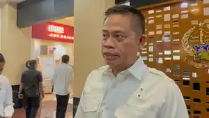 Prof-Fadjry-Djufry-berkomitmen-untuk-menyelesaikan-masalah-DBH-6.jpg