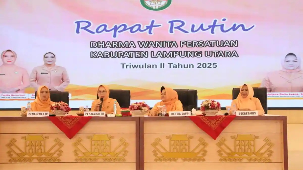 Ketua TP-PKK Lampung Utara Pimpin Rapat Rutin DWP Triwulan II Tahun 2025