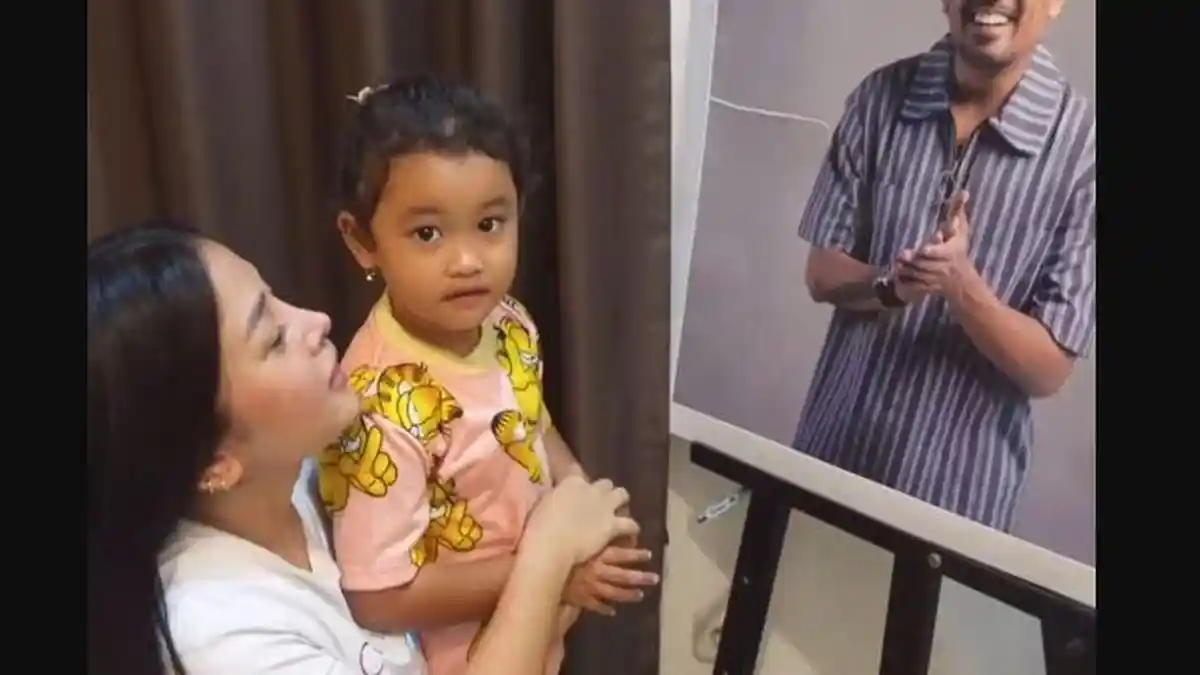 Momen Haru Mutia Ayu dan Gewa Rayakan Ultah Mendiang Glenn Fredly