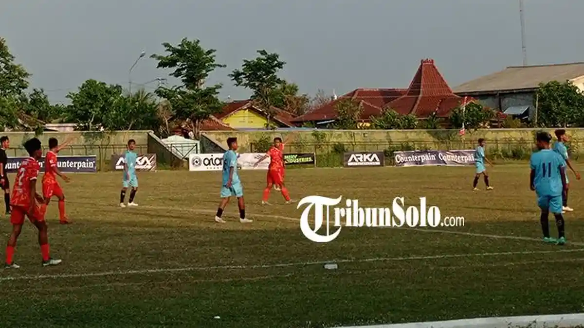 Persiwi Wonogiri Keok di Kandang Stadion Pringgodani, Dilibas UNSA FC 1-2 
