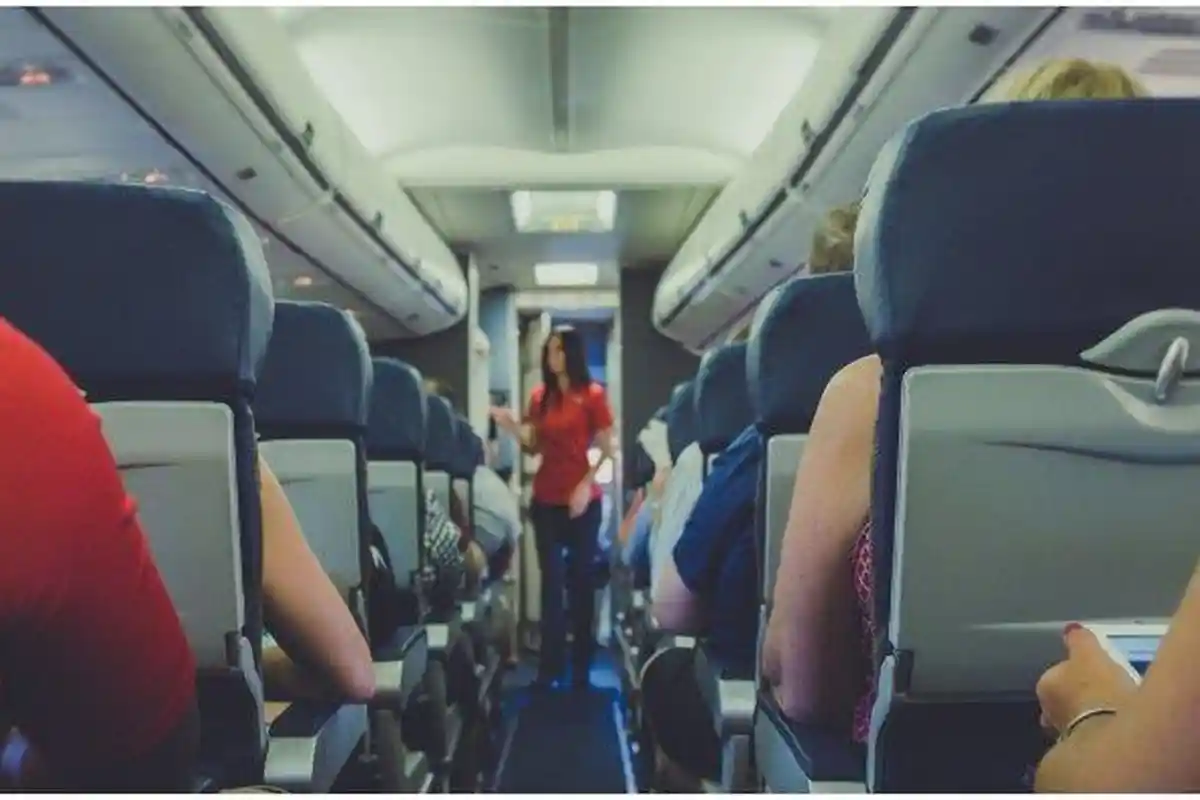 Ternyata Ini 7 Kode Rahasia Pramugari, Ucapkan Kata Unik dari Penumpang Tampan hingga Pembajakan