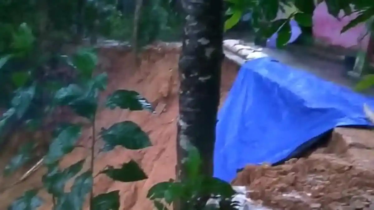 Longsor di Lorong Putri STAIN Ambon, 1 Balita Tewas Tertimbun Reruntuhan