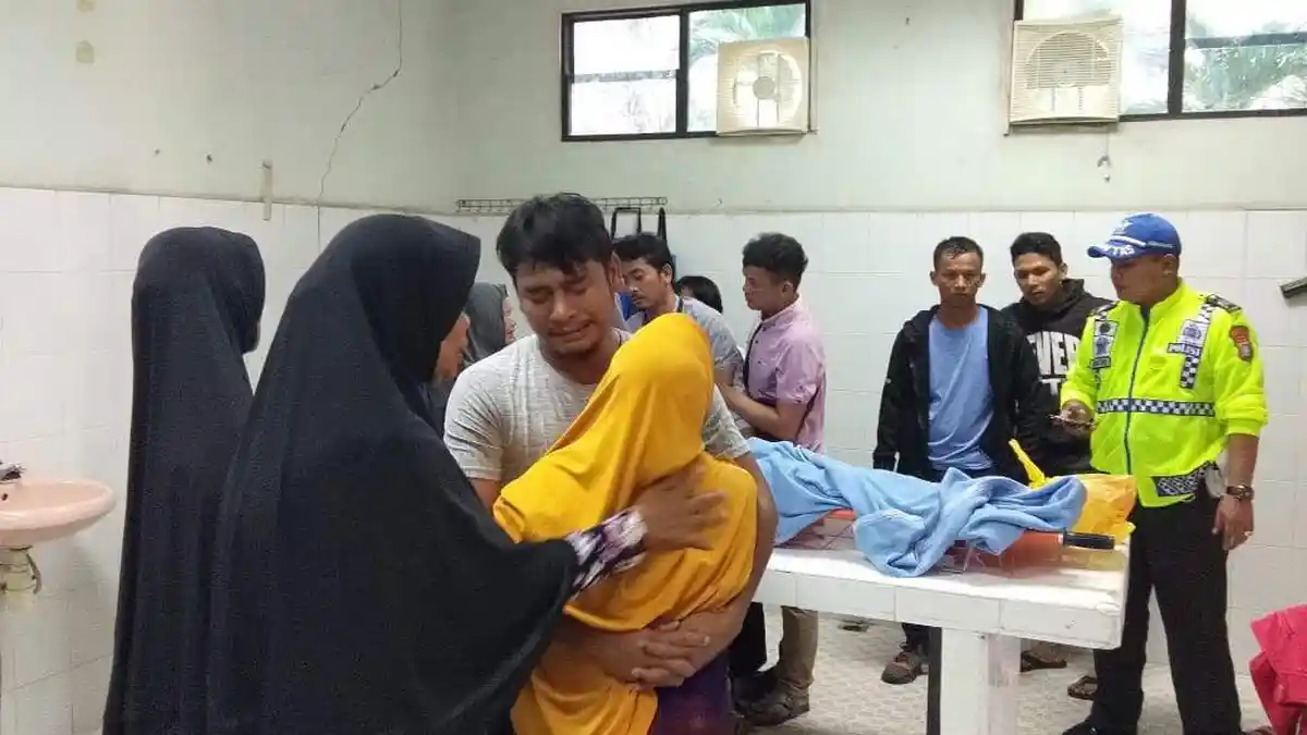 KECELAKAAN DI BATAM - Motor Hancur dan Nyawa Melayang, Tas Misnaini Tempat Simpan Uang Tagihan Raib