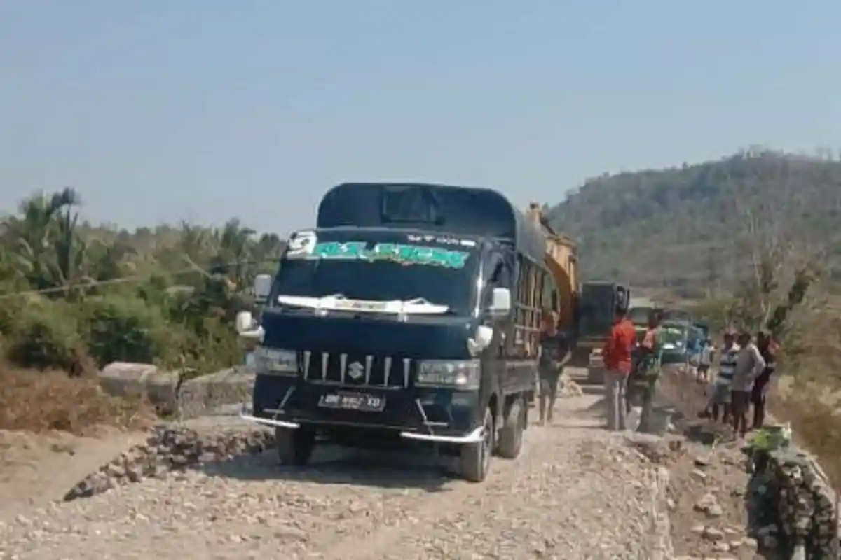 Jembatan Termanu Sudah Dibuka, Camat Amfoang Barat Daya Berikan Apresiasi