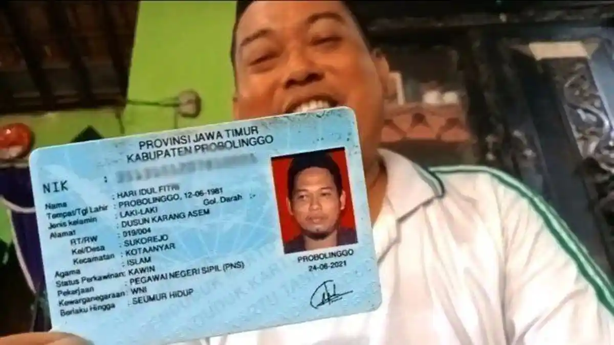 Unik, Hari Idul Fitri Harus Ngeluarin KTP untuk Bikin Orang Percaya