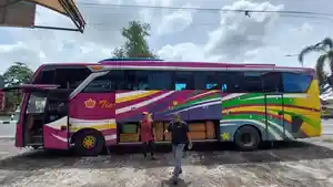 Bus-Tiara-Mas-Mataram.jpg