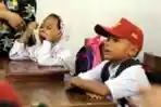 Hari Pertama Sekolah di Makassar