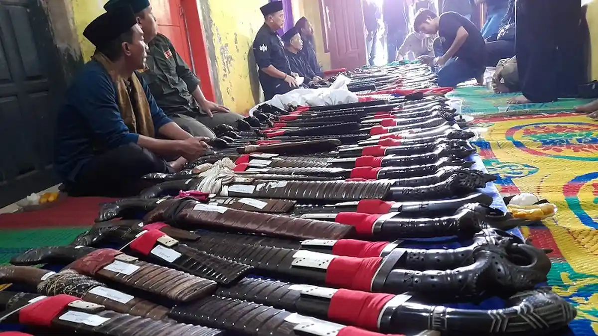 Istimewanya Golok Ciomas Milik Jawara Banten, Tradisi Ritual Peringati Maulid Nabi Muhammad
