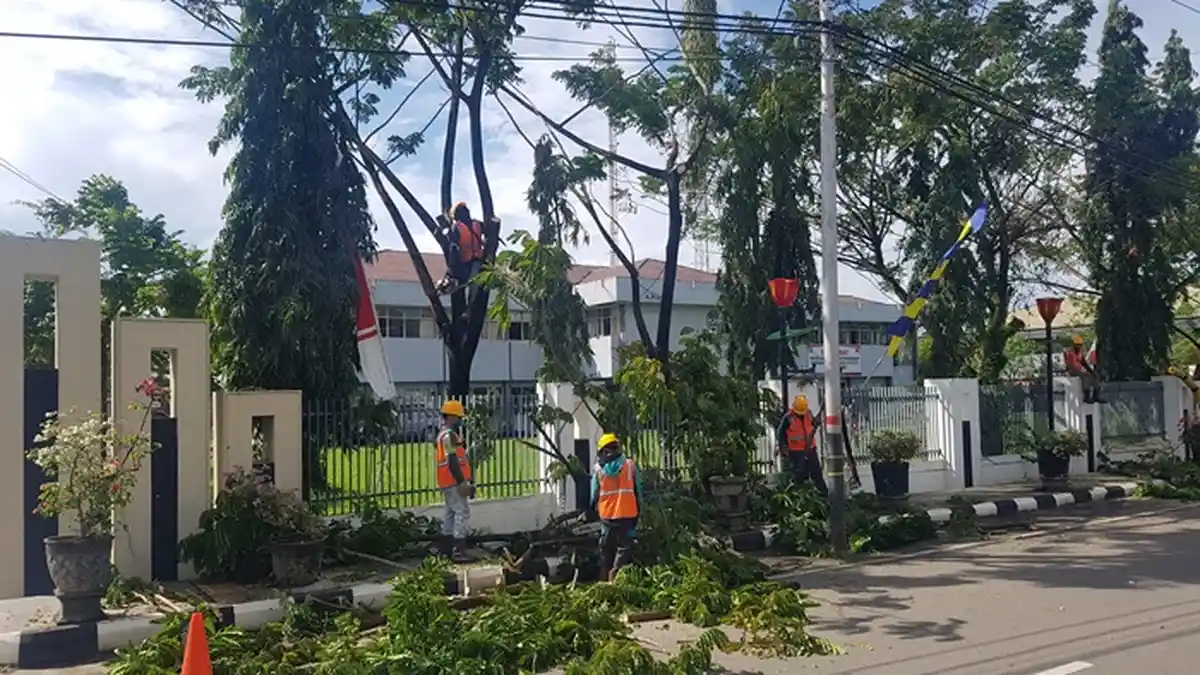 PLN Rantau Siapkan Personel Antisipasi Cuaca Ekstrem 
