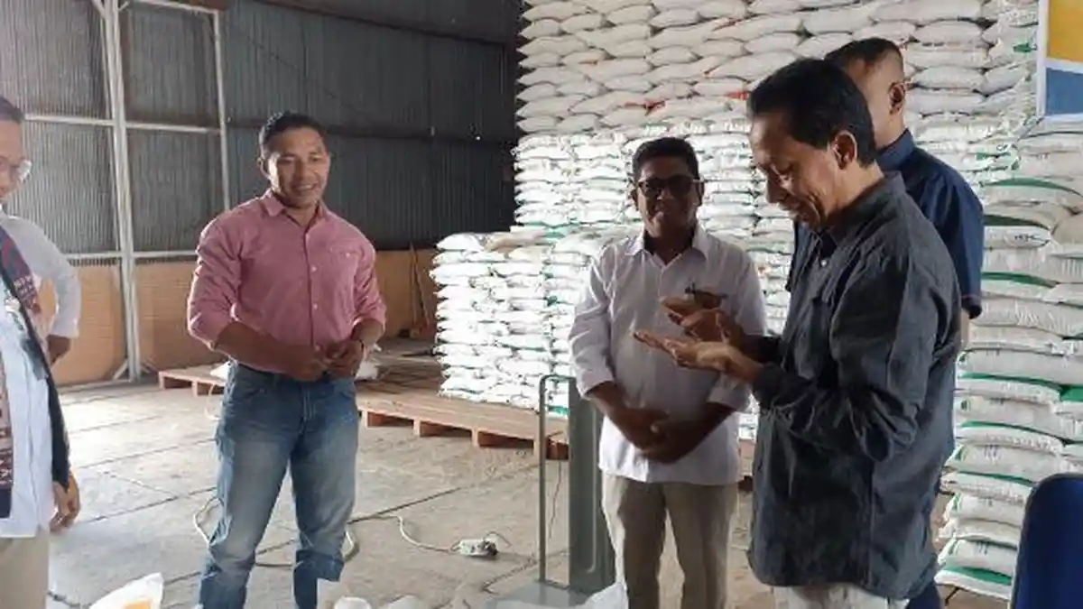 Beras Program Bantuan Pangan-CBP Tahun 2024 Tahap Ke-3 Disediakan Bulog ...