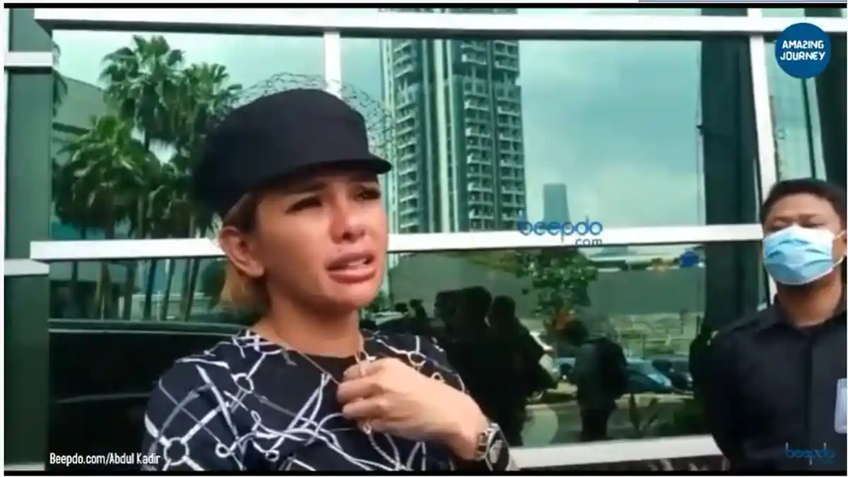 Tanggapi Kritik dr Tirta soal Fece Shield Artis, Nikita Mirzani: Suruh Dokter Tirta Saja yang Pakai