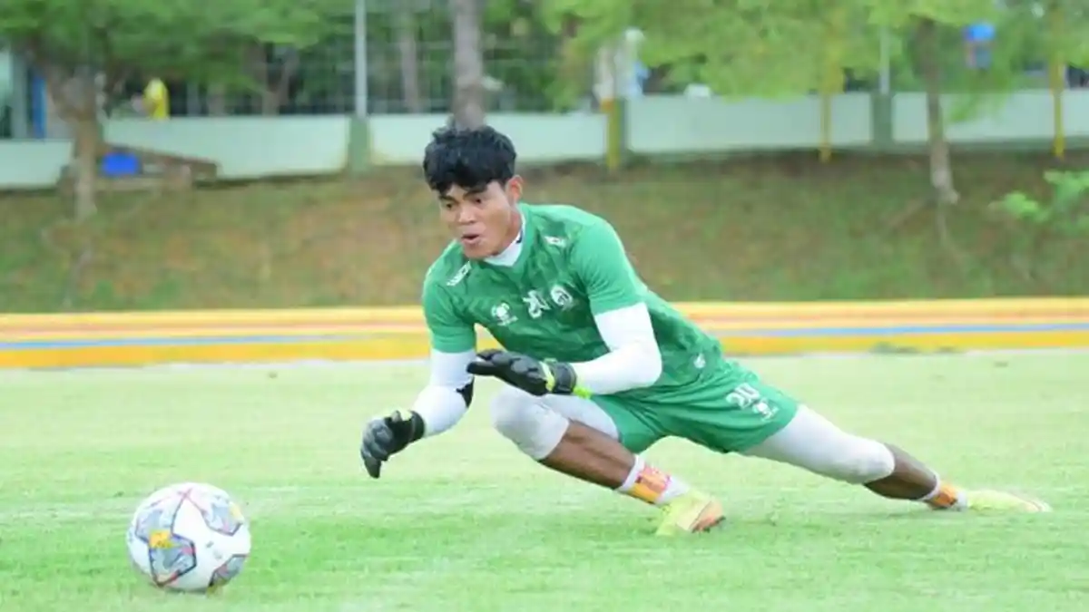 Kondisi Rudi Nurdin Rajak, Kiper Sriwijaya FC yang Dilarikan ke RS Saat ...