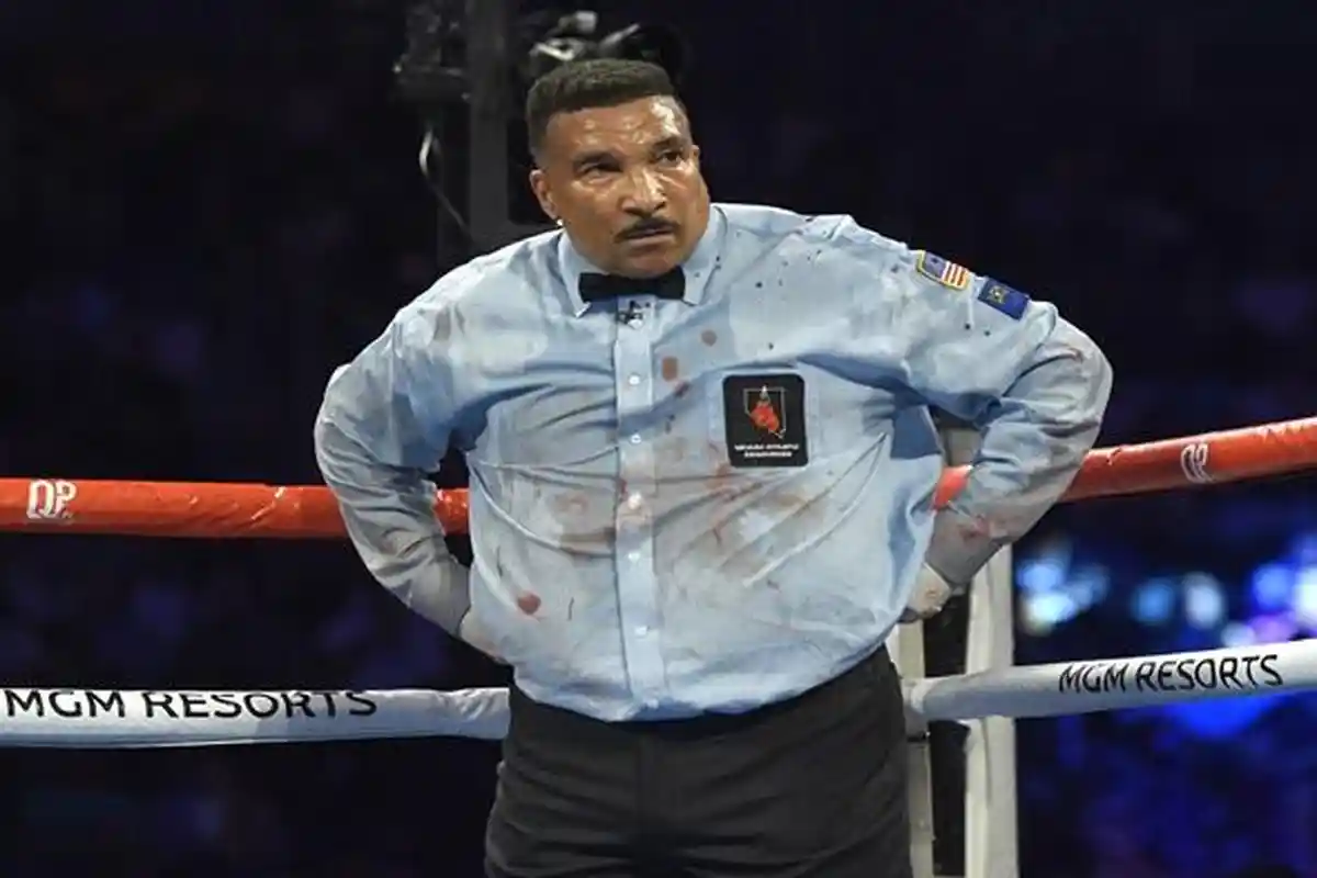 Hasil Tinju Dunia Vergil Ortiz Jr vs Fredrick Lawson Diwarnai Keputusan Kontroversi Tonny Weeks