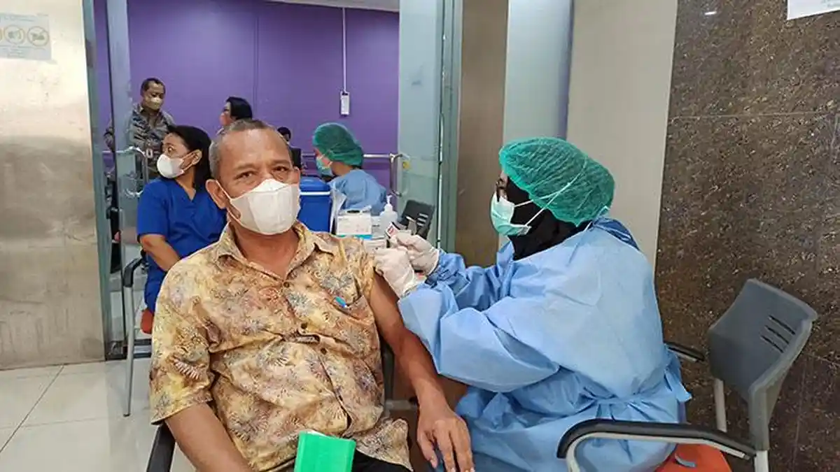 RS Haji Medan Kini Layani Vaksinasi Booster Kedua, Diprioritaskan Bagi Nakes