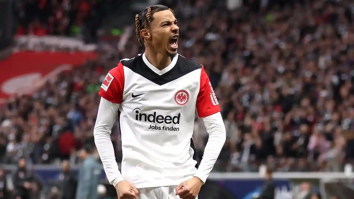 BURSA TRANSFER - Liverpool Selangkah Lagi Dapat Hugo Ekitike, Transfer Capai Rp 1,7 Triliun