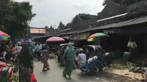 20251120_Suasana-Pasar-Welahan-Jepara.jpg