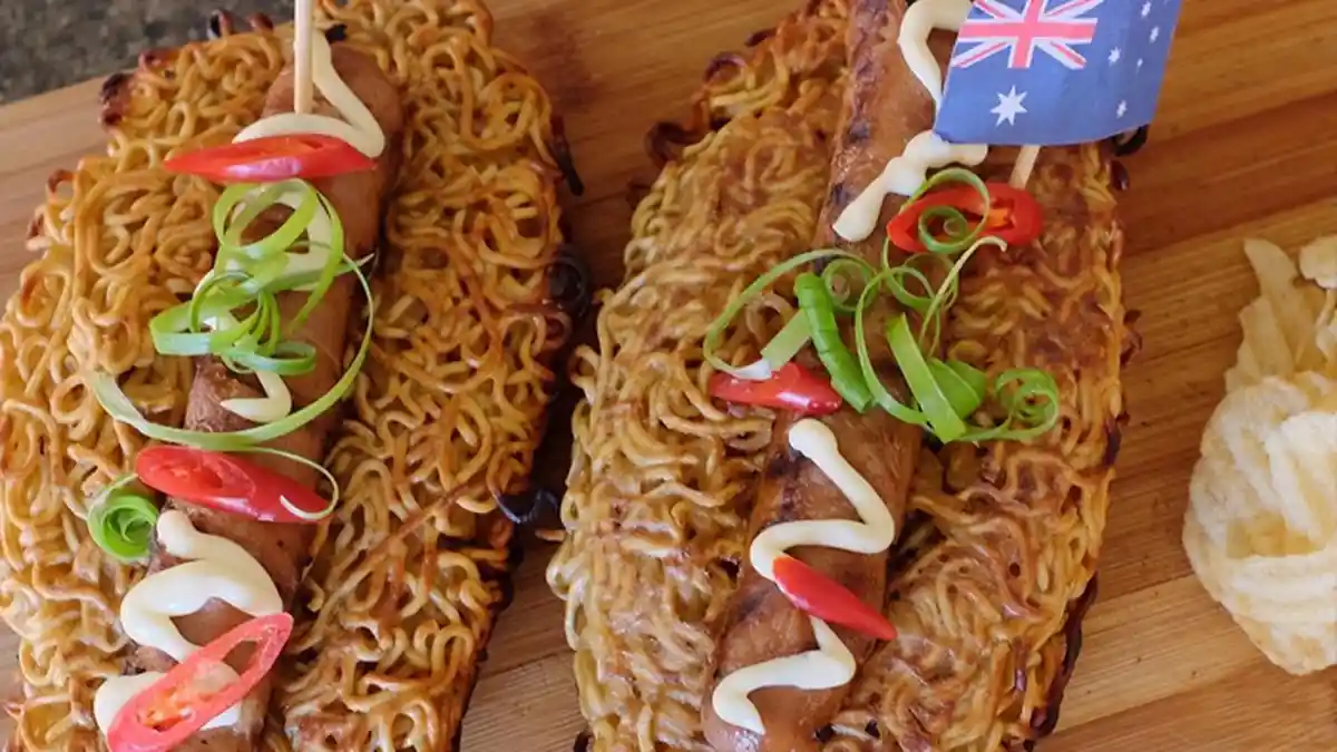 Selain Donat Indomie, 5 Kreasi Unik Mie Instan Ini Juga Ada di Australia, Menu Baru Buka Puasa?