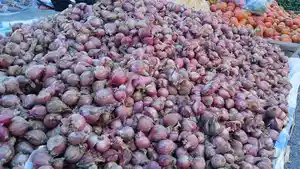 bAWANG-MERAH-NAIK.jpg