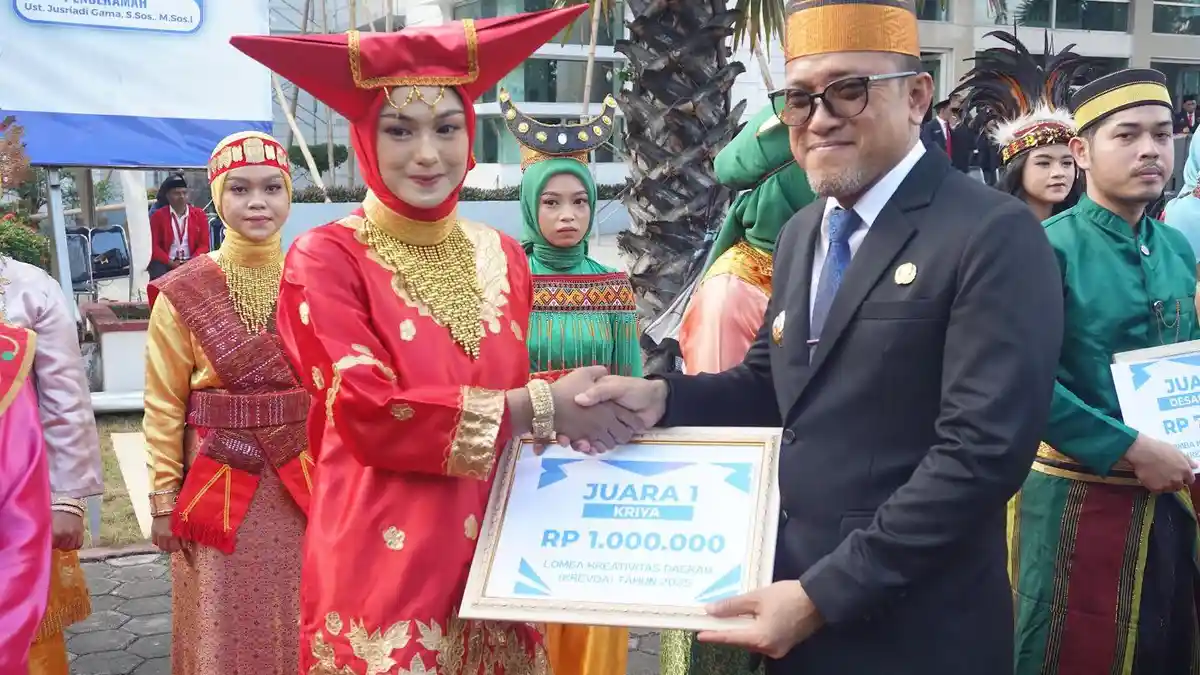 Paris Yasir Ajak Pemuda Jeneponto Bangun Daerah Lewat Semangat Sumpah Pemuda