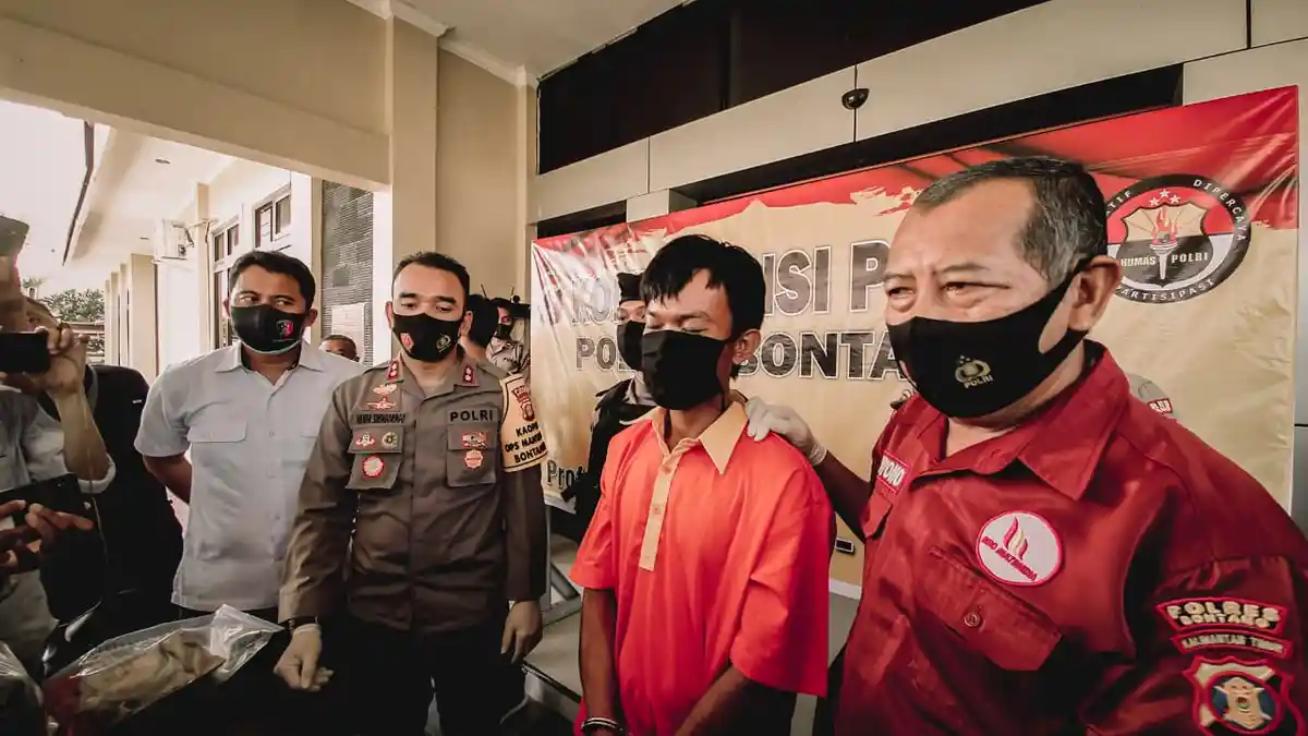 3 Kali Bercinta Dihina Korban Mirip Drakula, Tak Sampai 30 Menit Pelaku Bunuh Kekasihnya di Bontang