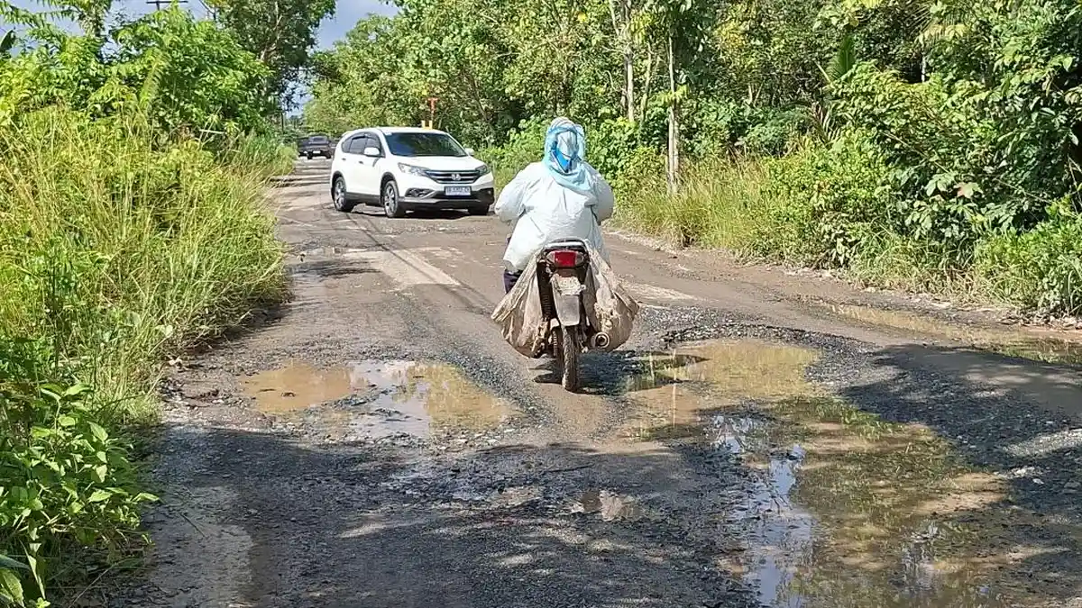 Jalan Daerah Tuntas Dibangun, Warga Tanahlaut Harap Dampak Nyata Terasa hingga Desa - Banjarmasinpost.co.id