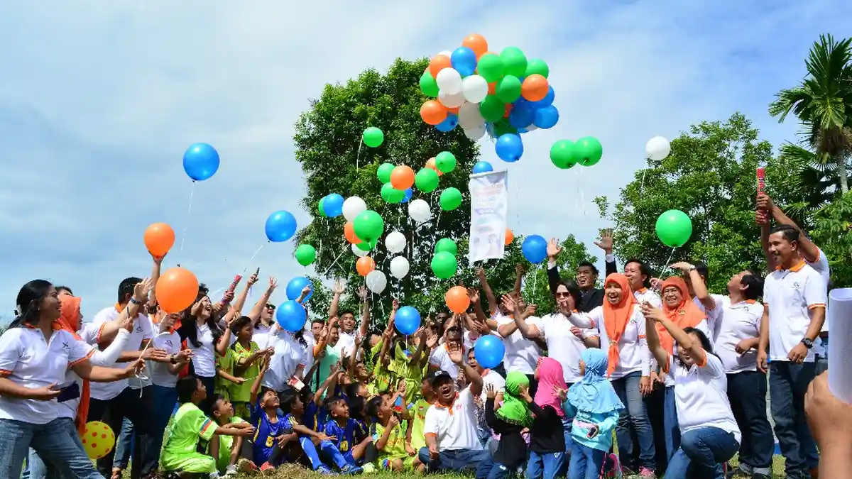 Anak-anak Ikut Lepas Balon Bareng Pegawai BKIPM Manado, Pembukaan Gemasatukata 2019