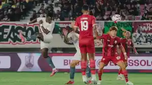 2026-05-20-Duel-di-laga-Persis-Solo-kontra-PSM-Makassar.jpg