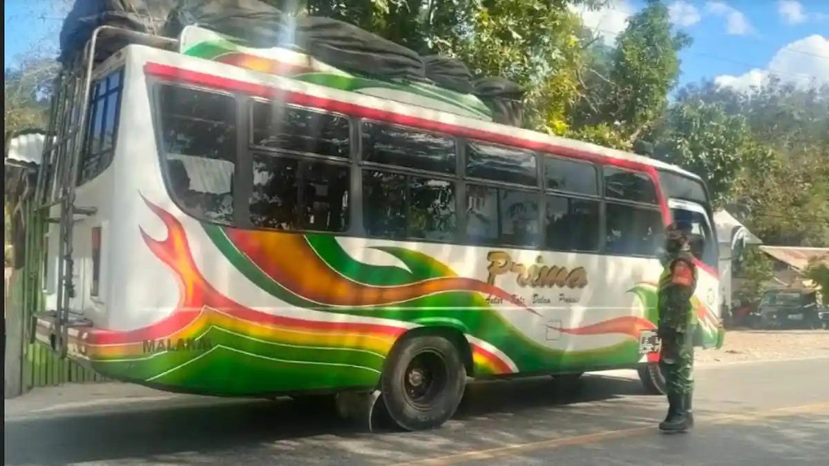 Pelaku Perjalanan Siap Diperiksa di Pos Pemantau PPKM di Batu Putih, TTS