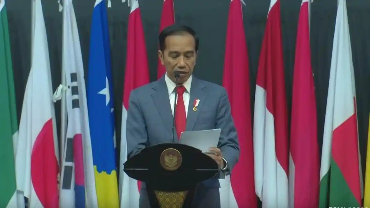 Jokowi Protes Diskriminasi Kelapa Sawit oleh Uni Eropa-ASEAN