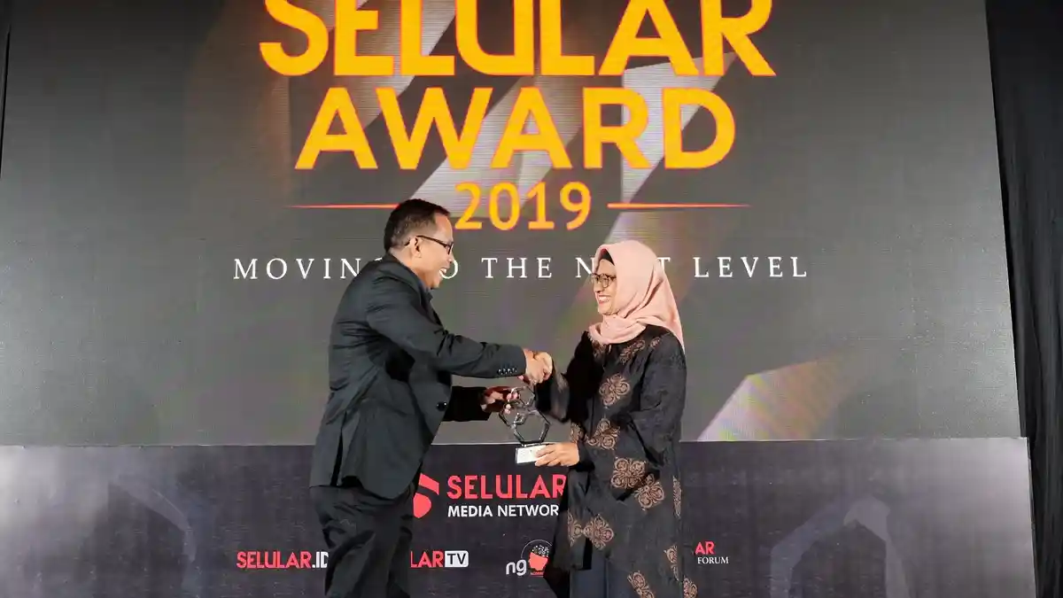 XL Axiata Raih Penghargaan Bergengsi Best Network Transformation Initiative dan Best B2B Service