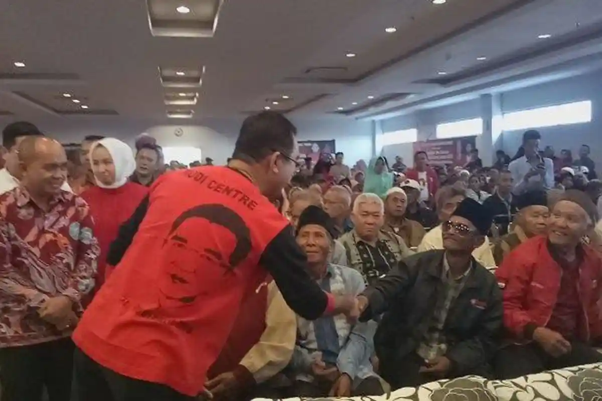 PDIP Gelar Operasi Katarak Gratis