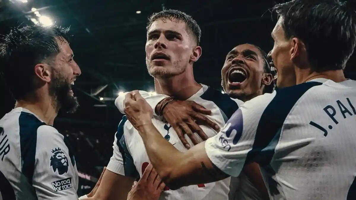 Prediksi Skor Tottenham vs Man Utd , Cek Head-to-Head dan Statistik di Liga Inggris