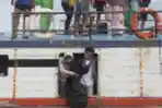 Cuaca Buruk Batalkan Wisatawan Berliburan di Kepulauan Seribu