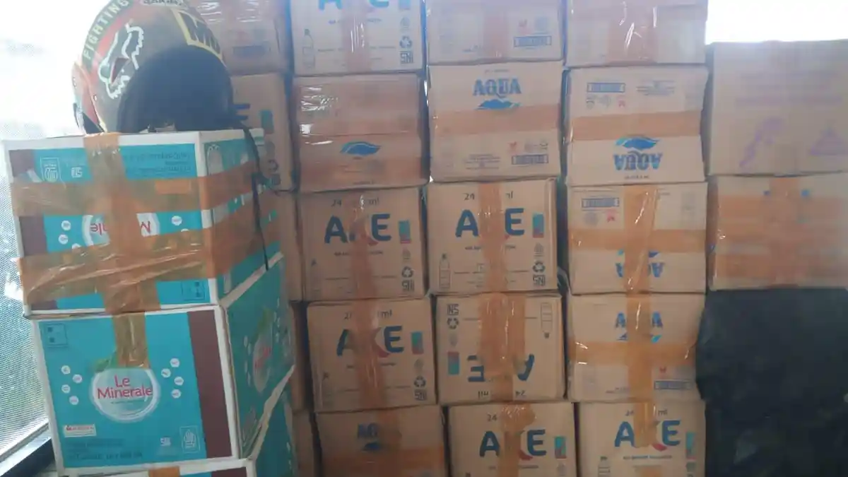 Polisi di Ternate Sita 390 Liter Cap Tikus dari Atas KM Barcelona