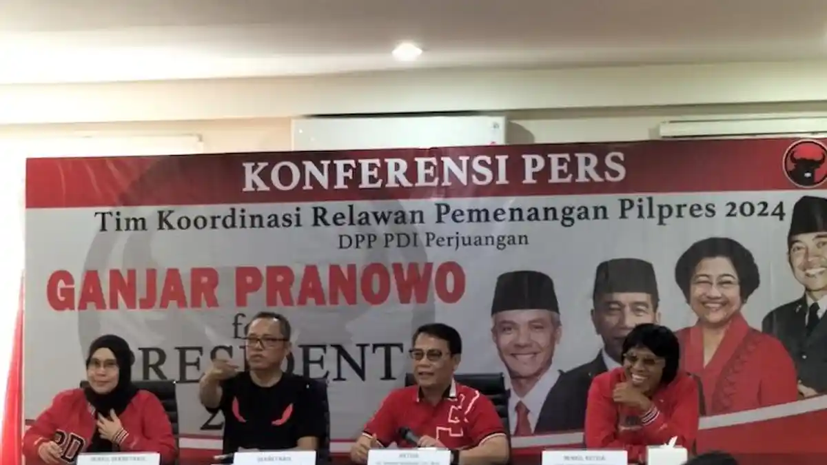 Besok Relawan Jokowi Kumpul Bareng Ganjar Pranowo di Senayan