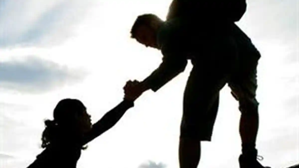 Hadeh, Kisah Ini Viral, Menolak Dievakuasi Karena 'Bukan Muhrim', Tapi Mendaki Bareng Pacar