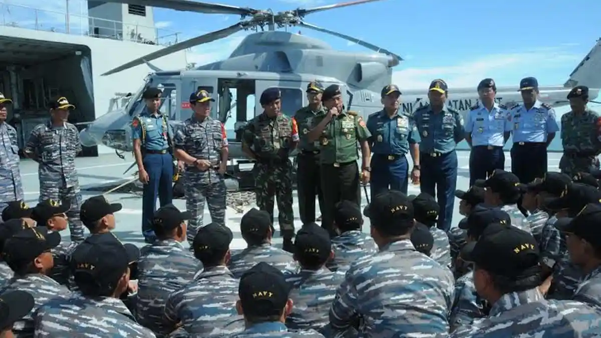 Panglima TNI Moeldoko Kunjungi Perbatasan Kalimantan Utara
