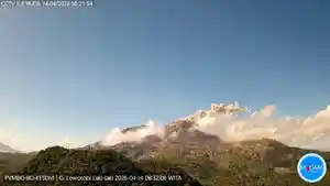 GUNUNG-LEWOTOBI-Gunung-Api-Lewotobi-Laki-laki-mengalami-erupsi-pada-14-April-2026-pagi.jpg