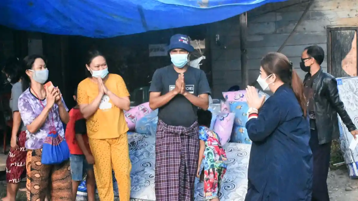 ESR Janji Beasiswa Anak Korban Kebakaran Pasar Baru Sangalla Tana Toraja