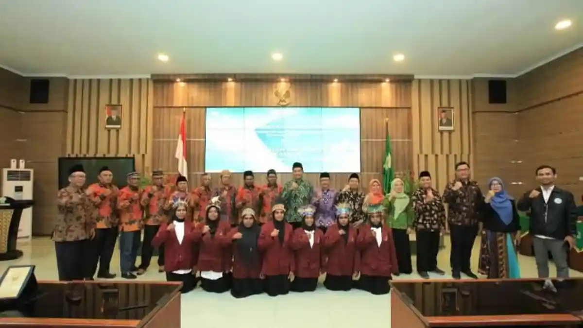 10 Mahasiswa Asal Papua Terima Beasiwa, Belajar di IAIN Kudus, Rektor: Kami Sangat Welcome