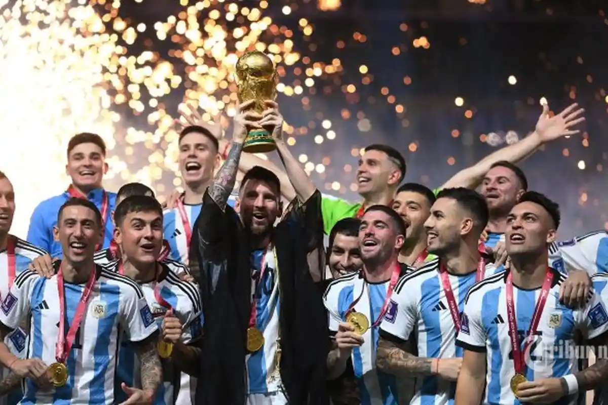 Messi Mengejar Status Pesepak Bola Tersukses, Kurang Dua Trofi Lagi