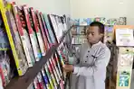 Misi Mulia Pasutri Jual Buku Bekas di Pasar Sokaraja Banyumas